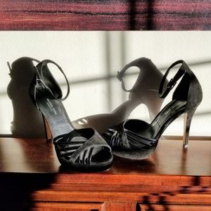 Michael Kors: Sandals